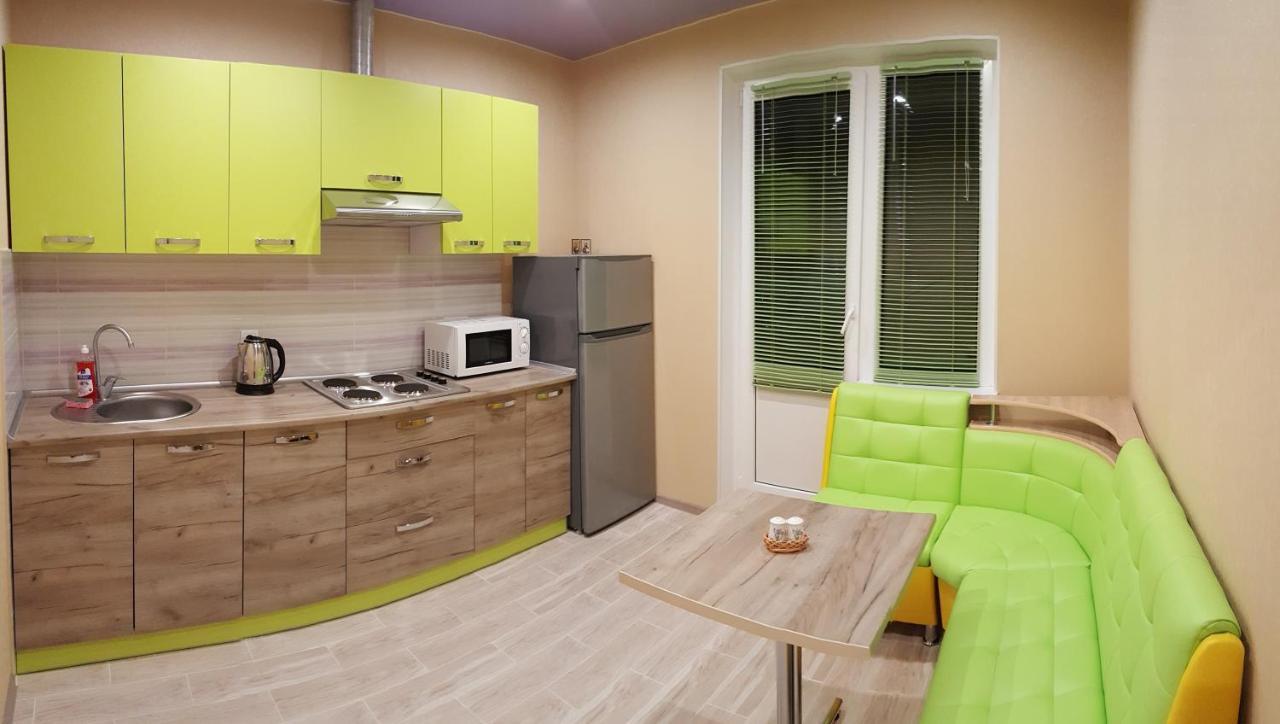 Apartment Near Metro Pozniaky Κίεβο Εξωτερικό φωτογραφία